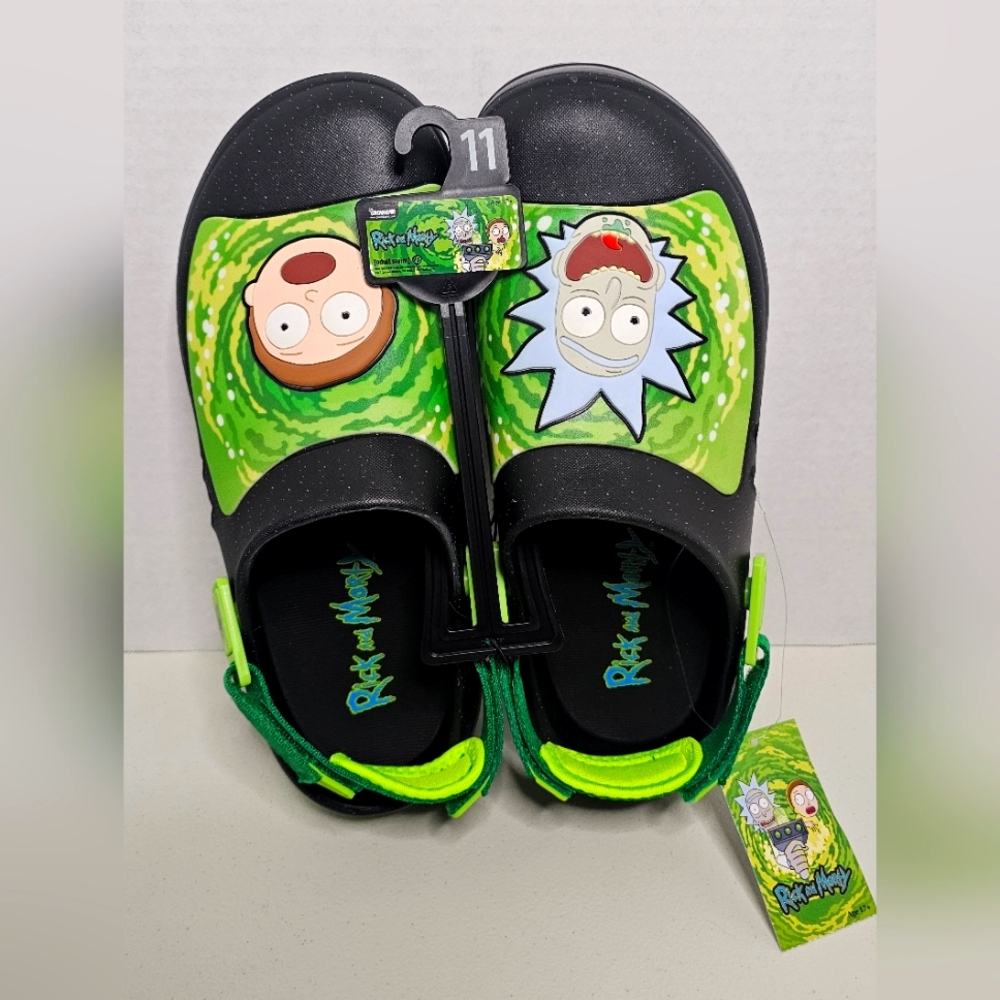 Rick And Morty Graphic Clogs Mens 11